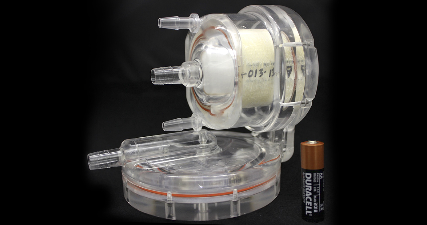 artificial lung device and battery